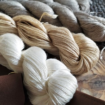Aveyla silky yak mini ASYM